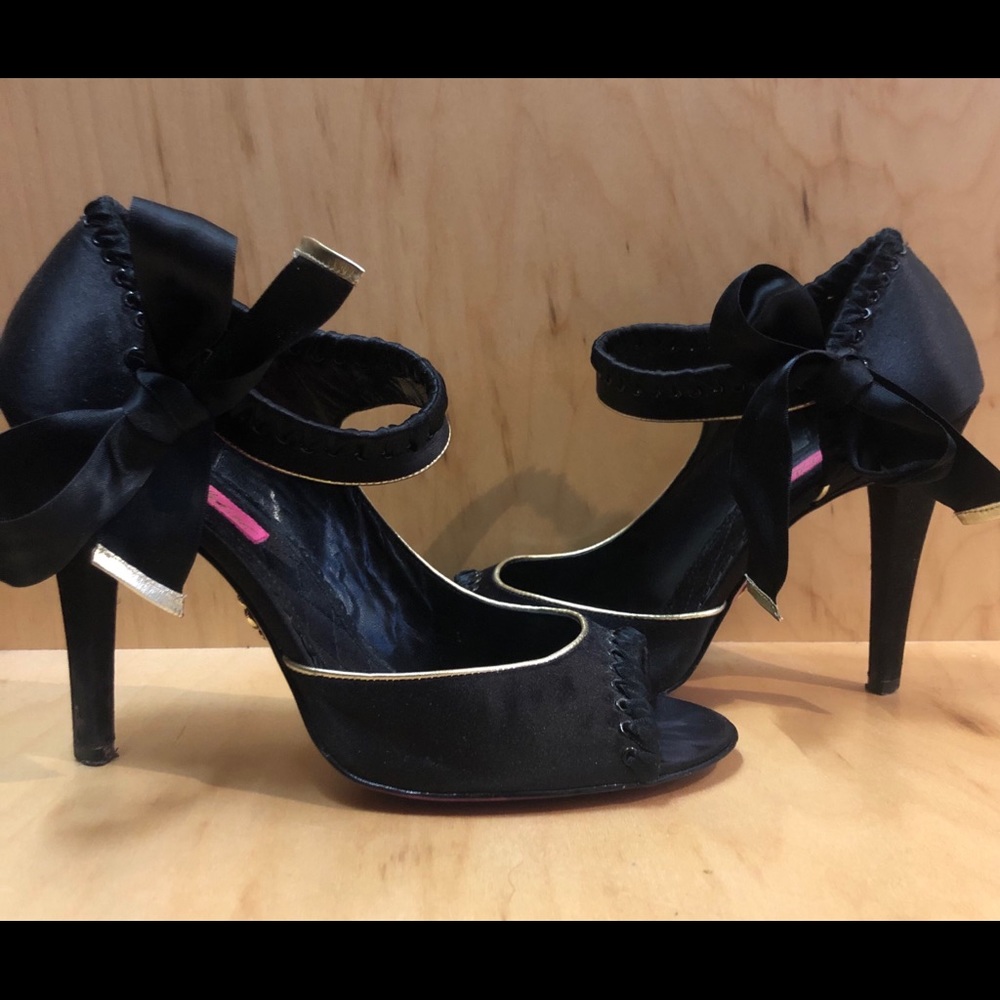 Betsy Johnson heels